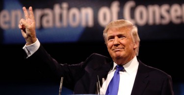 Donald_Trump_(8567813820)_(2)