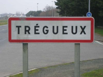 tregueux_femme_egorgée