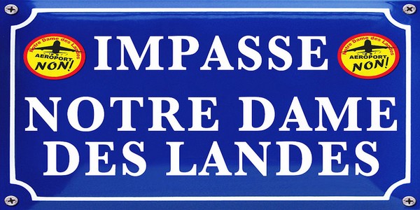 notre-dame-des-Landes_bernard_cazeneuve_arrete_fraisnotre-dame-des-Landes_bernard_cazeneuve_arrete_frais