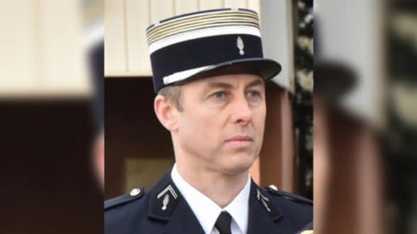 hommage_lieutenant_colonel_arnaud_beltrame