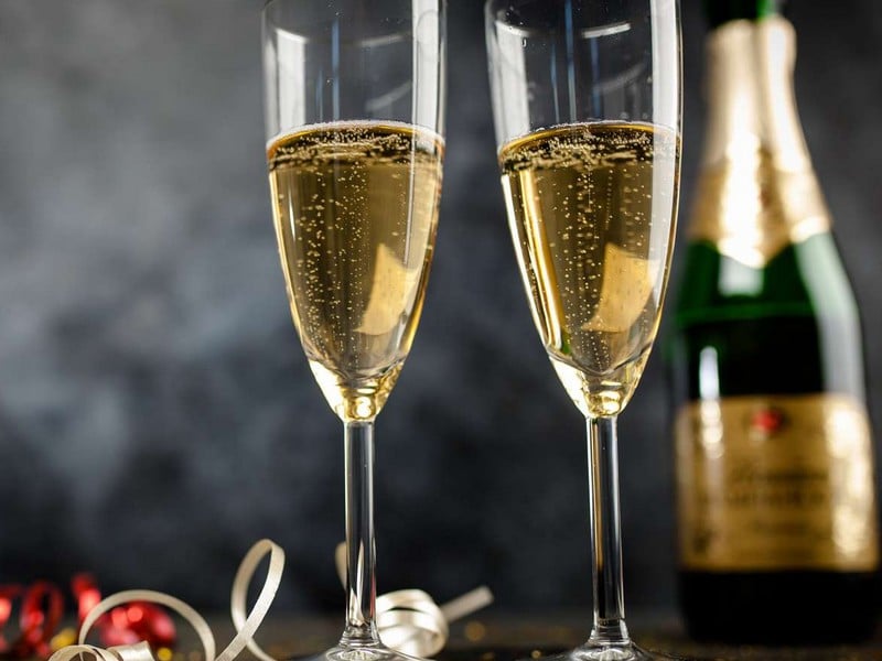 Champagnes de vignerons VS champagnes de maison, choisir le meilleur parti