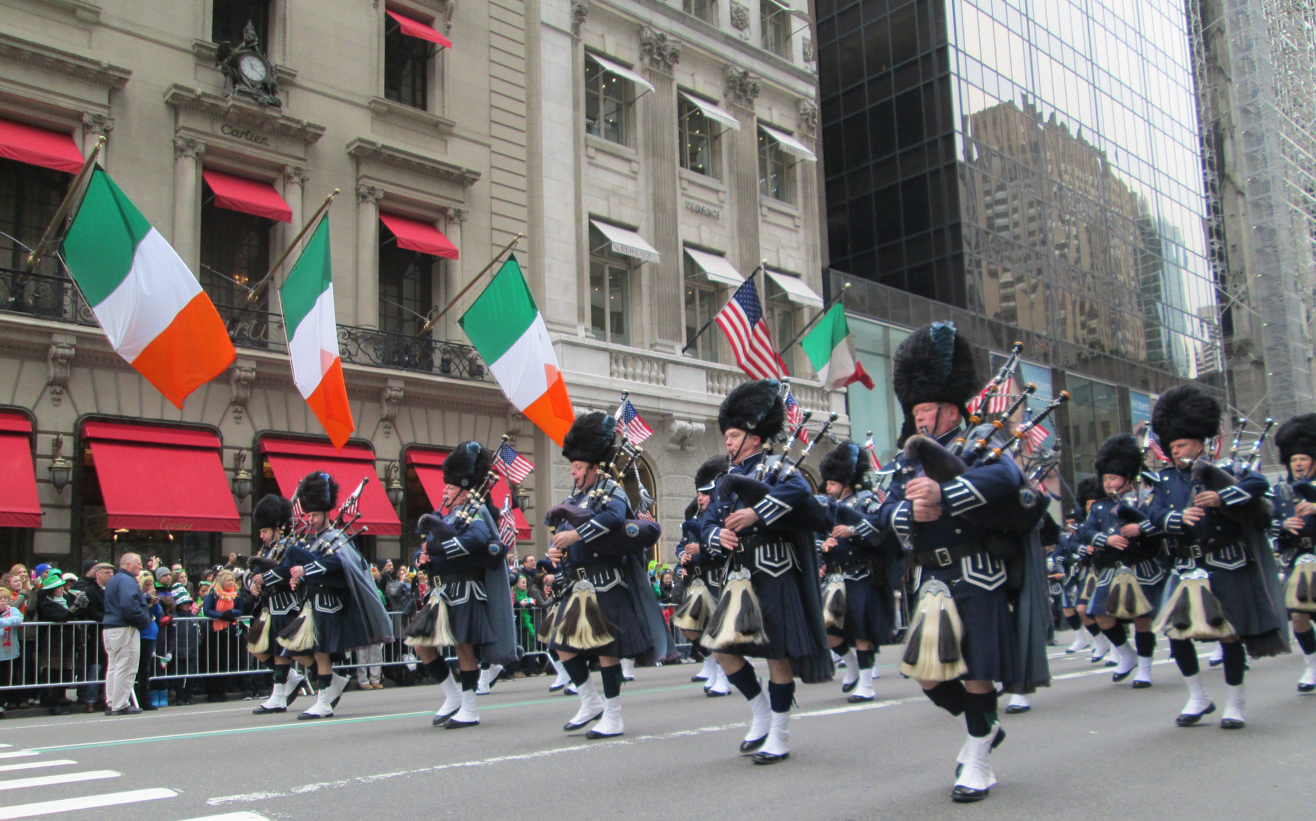 Парад святого патрика 2024. 17 March St Patrick s Day. Saint Patrick Parade. St Patrick Parade New York. St Patrick's Day Parade.