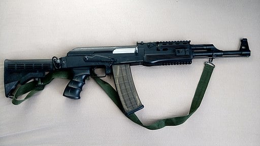 Airsoft_rifle_AK-47