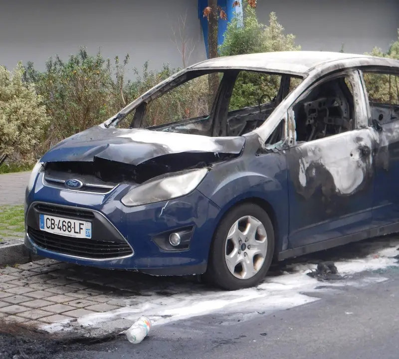Bretagne. Au moins 62 voitures brûlées, scènes d’émeutes à Nantes . Voitures-malakoff-3.jpg