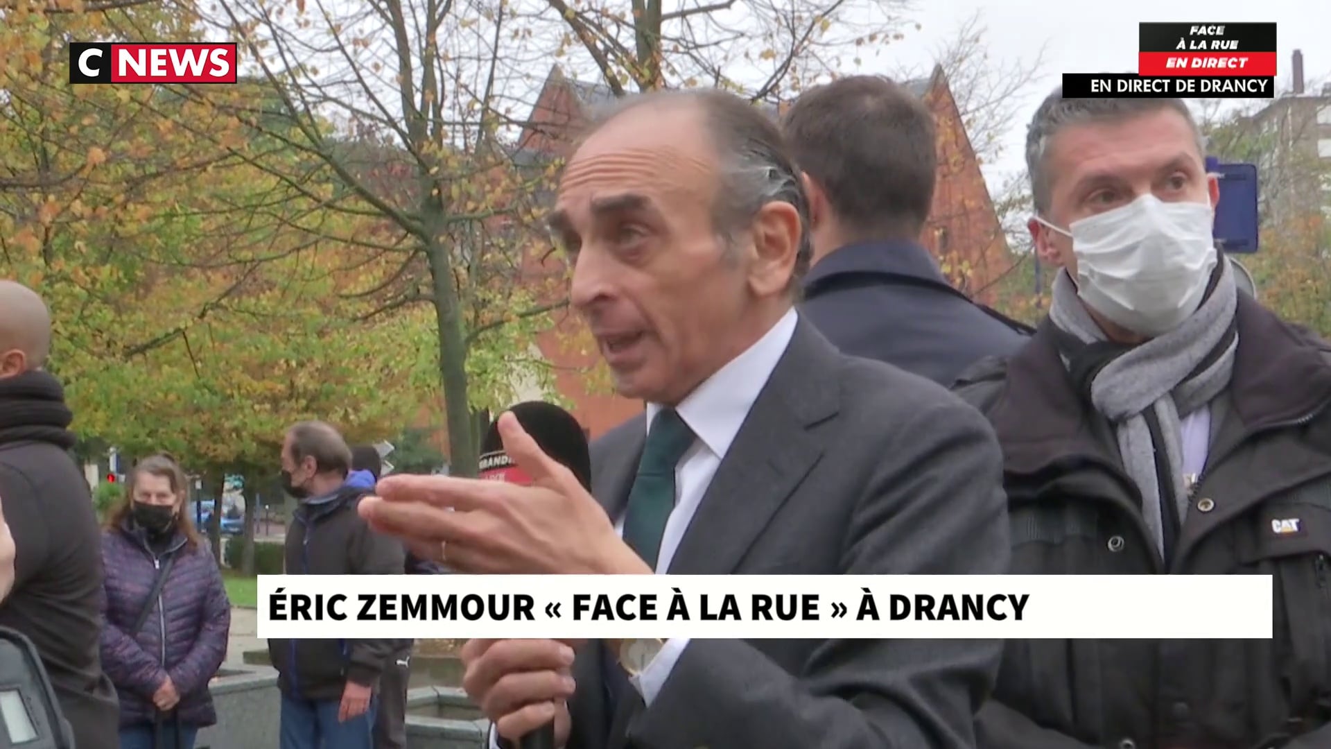 Après #facealarue avec E. Zemmour. Qu'on laisse les musulmans s'appeler Mohammed et les musulmanes porter le voile&! [L'Agora]