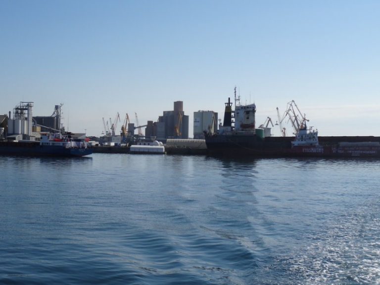 politique portuaire -- port de Brest en 2015