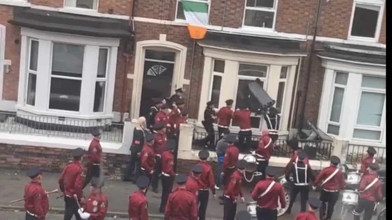 Irlande du Nord. 500 000 personnes ont participé aux célébrations orangistes des 11 et 12 juillet [Reportage]