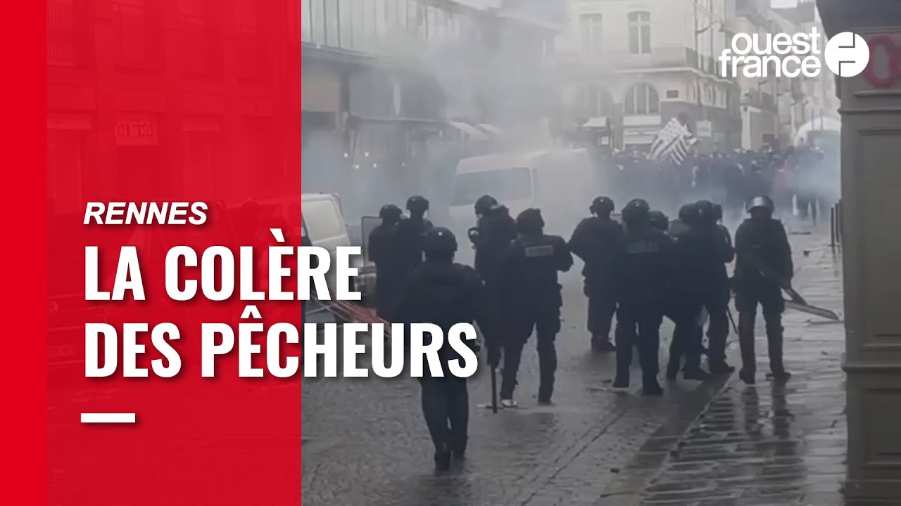 Affrontement avec les forces de l'ordre durant la manifestation des pêcheurs à Rennes